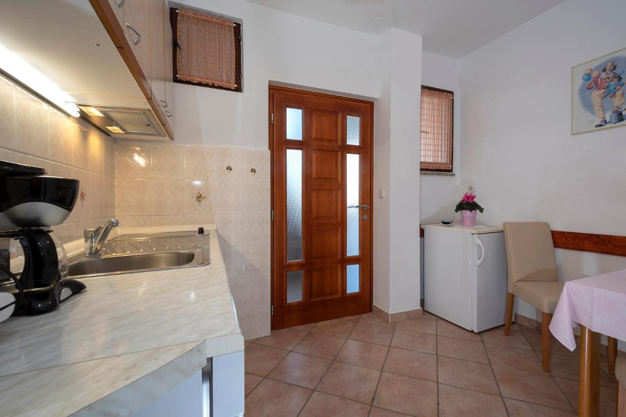 Apartman Ornela Poreč Exterior foto